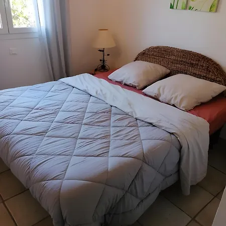 Villa Dans Résidence Avec Piscine *