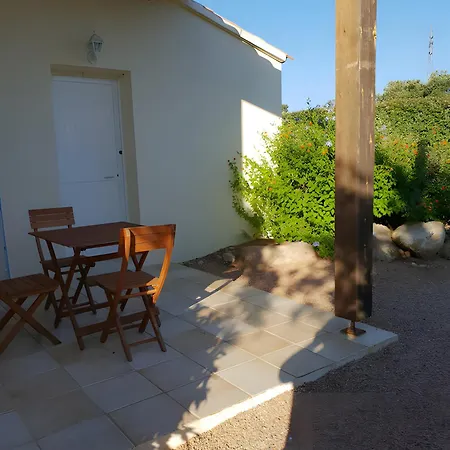 Dans Résidence Avec Piscine