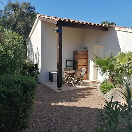 Dans Avec Piscine *