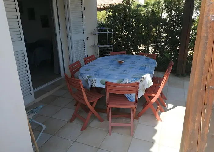 Dans Avec Piscine San-Gavino-di-Carbini